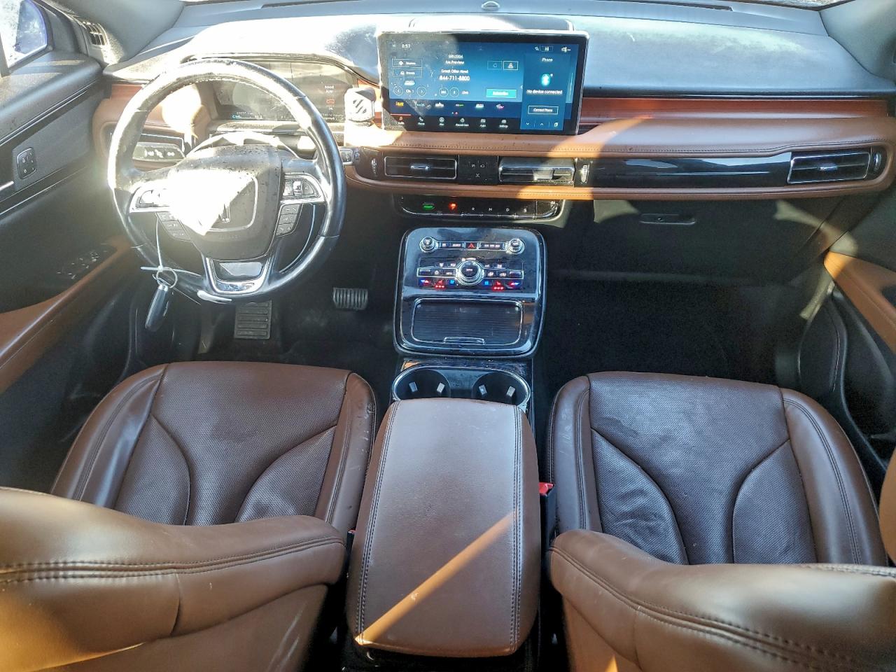 2022 Lincoln Nautilus VIN 2LMPJ8K93NBL06251 COPART salvage auction — Front End, CO - SALVAGE TITLE, sold $4,850 on 2026-06-30 (photo 8)