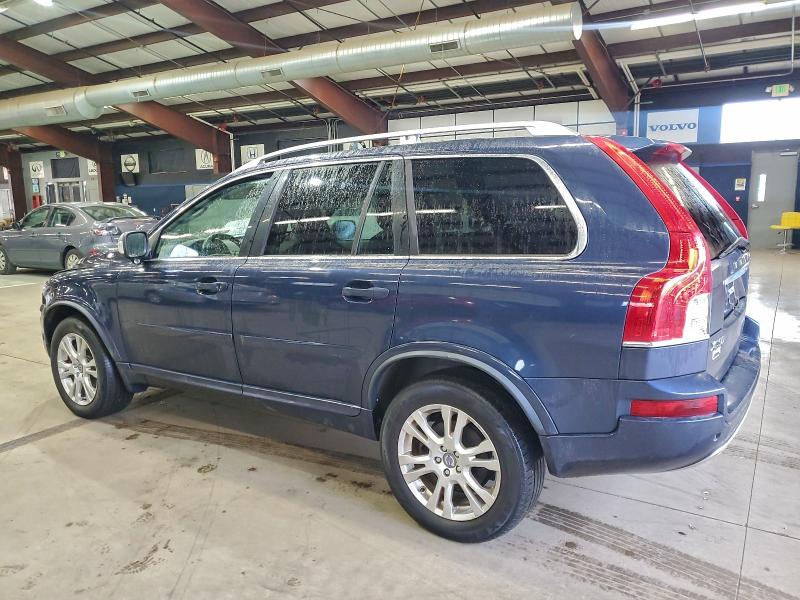 2013 Volvo Xc90 VIN YV4952CZ2D1643350 COPART salvage auction — MINOR DENT/SCRATCHES, Vt - Certificate Of Title, sold $6,900 on 2026-07-30 (photo 2)
