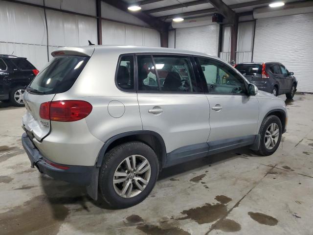2013 Volkswagen Tiguan VIN WVGBV3AX6DW599816 COPART salvage auction — REAR END, Other, sold $1,050 on 2026-08-12 (photo 3)