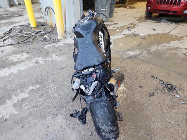 2024 Kawasaki Zx VIN JKBZXVM14RA007341 COPART salvage auction — ROLLOVER, Salvage Title, sold $2,050 on 2026-07-20 (photo 4)