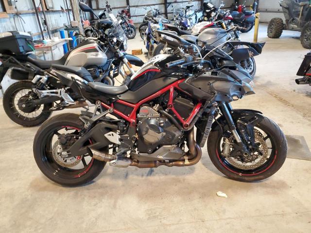 2022 Kawasaki Zr1000 VIN JKAZRCK16NA014047 COPART salvage auction — SIDE, NH - CERT OF TITLE-SALVAGE, sold $2,800 on 2026-07-30 (photo 1)