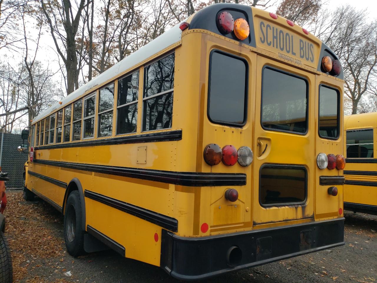 2013 Ic Corporation Ce Series School VIN 4DRBUSKP5DB299963 COPART salvage auction — Minor Dent/Scratches, CT - CERTIFICATE OF TITLE, sold $1,800 on 2026-07-08 (photo 3)
