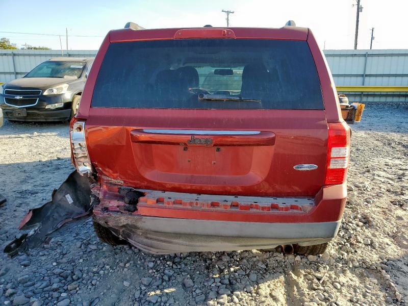 2016 Jeep Patriot VIN 1C4NJPFB1GD815671 COPART salvage auction — SIDE, Other, sold $50 on 2026-07-21 (photo 6)