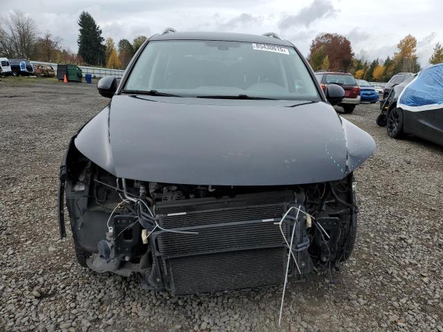 2017 Volkswagen Tiguan VIN WVGRV7AX8HK014589 COPART salvage auction — FRONT END, Or - Lien Papers Salvage, sold $300 on 2026-07-01 (photo 5)