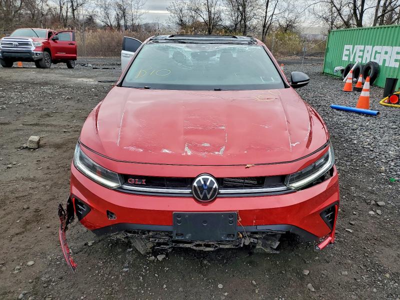 2025 Volkswagen Jetta VIN 3VW1T7BU7SM060522 COPART salvage auction — ROLLOVER, Ny - Mv-907A Salvage Certificate, sold $4,650 on 2026-07-02 (photo 5)