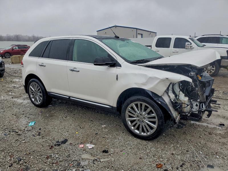 2014 Lincoln Mkx VIN 2LMDJ8JK0EBL13911 COPART salvage auction — FRONT END, Fl - Cert Of Title Slvg Rebuildable, sold $425 on 2026-07-09 (photo 4)