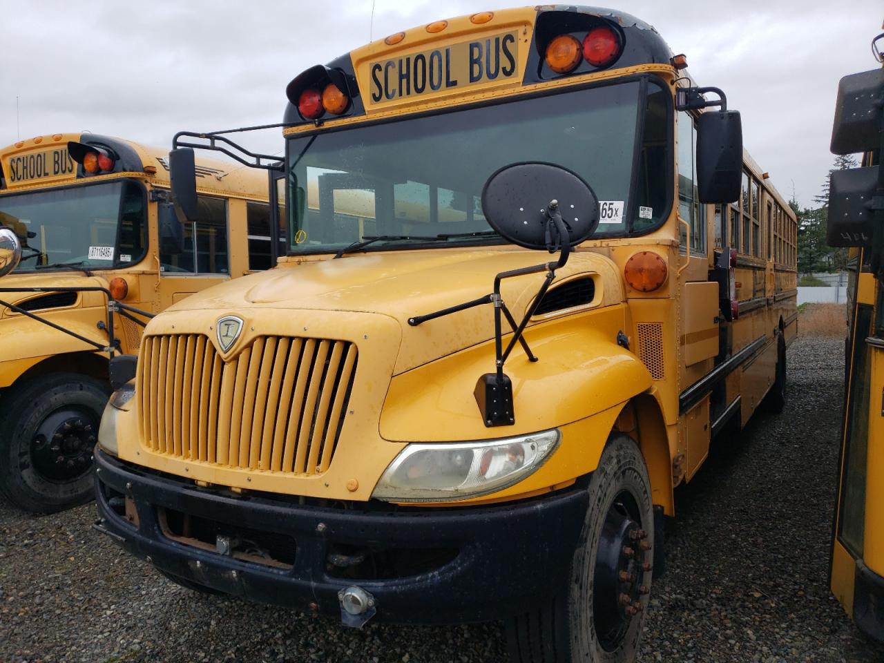 2009 Ic Corporation Ce Series School VIN 4DRBUSKN39B102097 COPART salvage auction — Minor Dent/Scratches, WA - VEHICLE CERT OF OWNERSHIP-TITL, sold $1,000 on 2026-07-08 (photo 2)