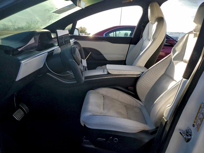 2022 Tesla Model x VIN 7SAXCBE61NF331504 COPART salvage auction — FRONT END, Nv - Salvage Title, sold $17,000 on 2026-07-13 (photo 7)