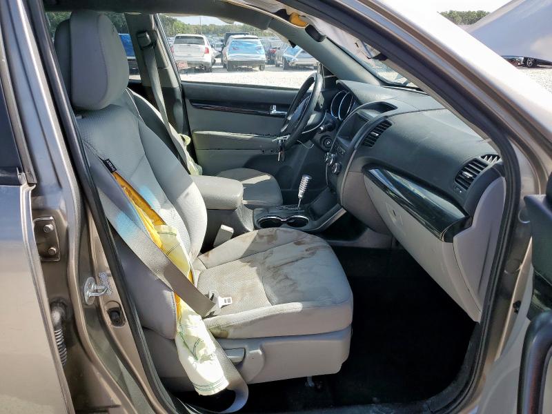 2011 Kia Sorento VIN 5XYKT4A29BG067202 COPART salvage auction — SIDE, Tx - Salvage Vehicle Title, sold $850 on 2026-07-10 (photo 7)