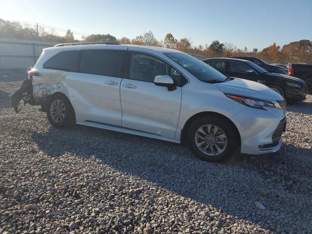 2022 Toyota Sienna VIN 5TDYRKEC1NS101558 COPART salvage auction — REAR END, Al - Cert Of Title-Salvage Title, sold $2,600 on 2026-07-28 (photo 4)