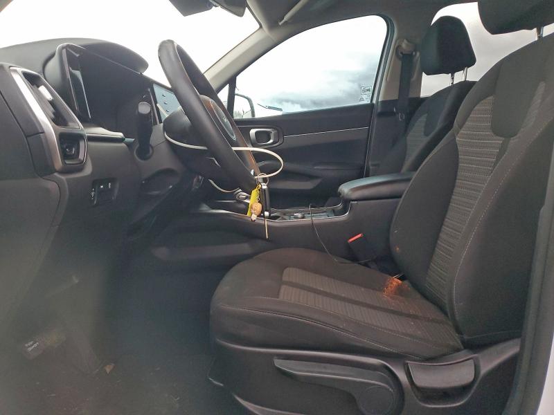 2022 Kia Sorento VIN 5XYRG4LC1NG075873 COPART salvage auction — REAR END, IN - CERT OF TITLE-SALVAGE TITLE, sold $7,000 on 2026-07-30 (photo 7)