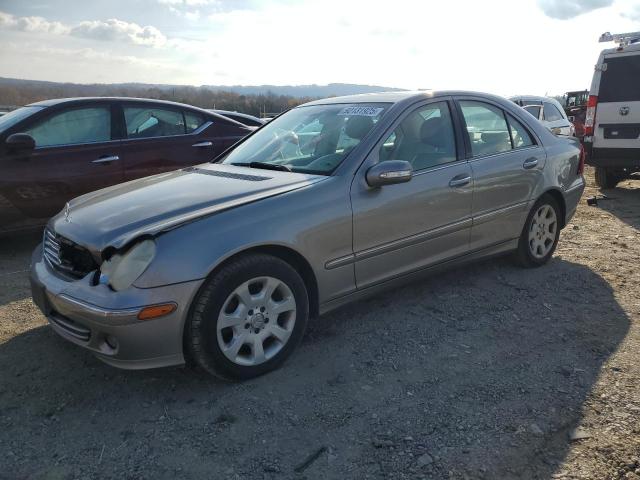 2006 Mercedes-benz C-klasse VIN WDBRF92J26F781544 COPART salvage auction — FRONT END, Va - Cert Of Title - Salvage, sold $350 on 2026-08-21 (photo 1)