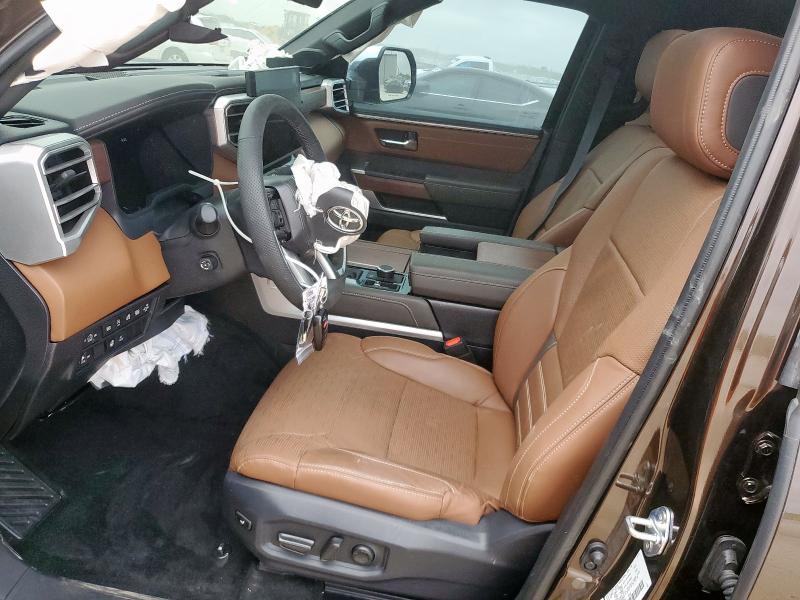 2025 Toyota Tundra VIN 5TFMA5DB7SX305948 COPART salvage auction — Side, TX - SALVAGE VEHICLE TITLE, sold $29,500 on 2025-12-31 (photo 7)