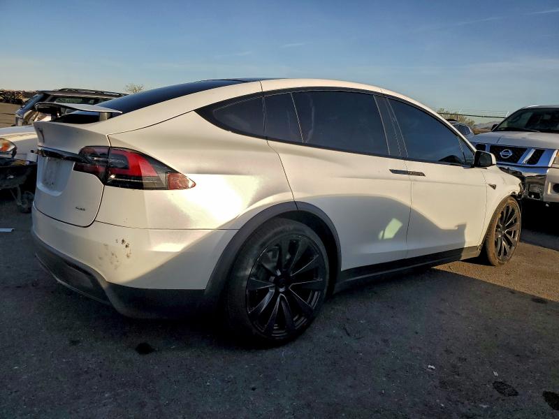 2022 Tesla Model x VIN 7SAXCBE61NF331504 COPART salvage auction — FRONT END, Nv - Salvage Title, sold $17,000 on 2026-07-13 (photo 3)