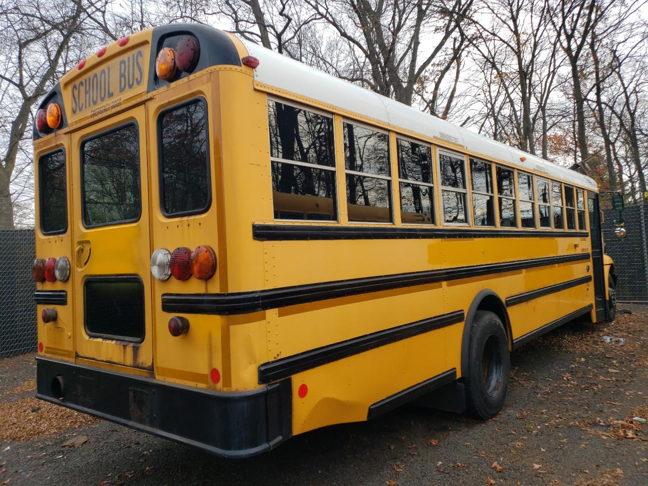 2013 Ic Corporation Ce Series School VIN 4DRBUSKP5DB299963 COPART salvage auction — Minor Dent/Scratches, CT - CERTIFICATE OF TITLE, sold $1,800 on 2026-07-08 (photo 4)
