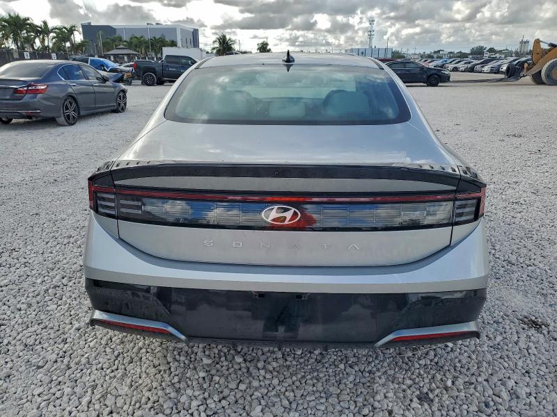 2025 Hyundai Sonata VIN KMHL64JA3SA464712 COPART salvage auction — FRONT END, Salvage Title, sold $15 on 2026-07-21 (photo 6)