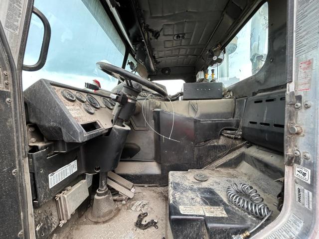 2009 Peterbilt All other VIN 3BPZL00XX9F719668 COPART salvage auction — NORMAL WEAR, FL - CERTIFICATE OF DESTRUCTION, sold $125 on 2026-08-07 (photo 9)