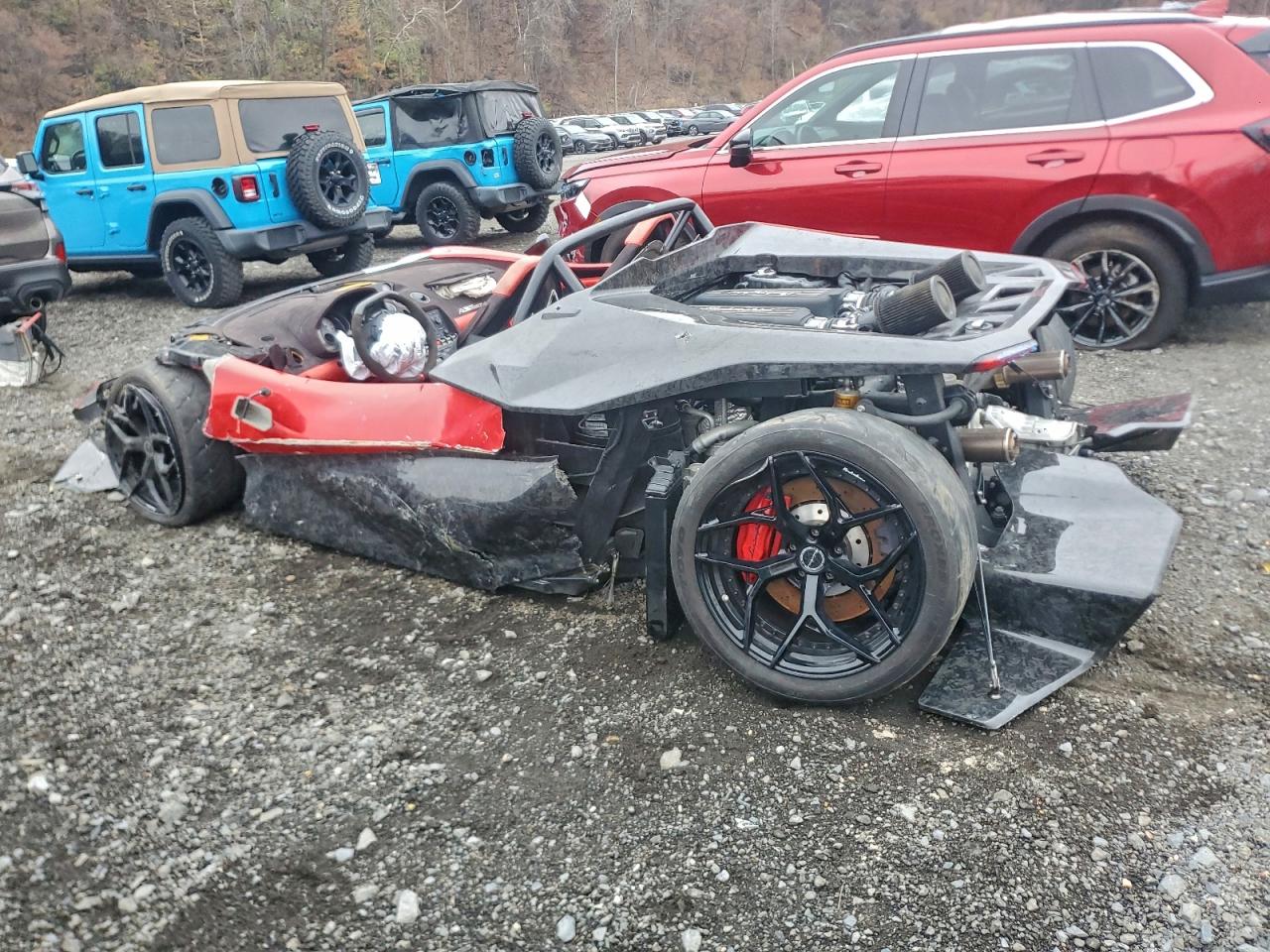 2012 Lamborghini Gallardo VIN ZHWGU7AJ5CLA11916 COPART salvage auction — All Over, NJ - CERT OF TITLE-SALVAGE, sold $45,000 on 2026-01-15 (photo 2)