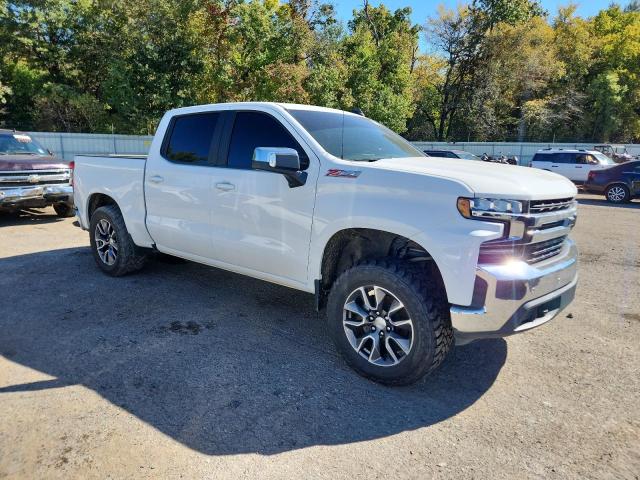 2020 Chevrolet Silverado 1500 VIN 3GCUYDED2LG328498 COPART salvage auction — NORMAL WEAR, Ms - Slvg Cert Of Ttl Recvrd Theft, sold $17,900 on 2026-07-02 (photo 4)