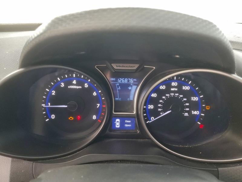 2013 Hyundai Veloster VIN KMHTC6AE0DU171231 COPART salvage auction — SIDE, Other, sold $275 on 2026-07-23 (photo 9)