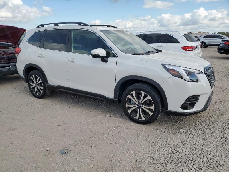 2024 Subaru Forester VIN JF2SKALC2RH456550 COPART salvage auction — SIDE, Tx - Salvage Vehicle Title, sold $550 on 2026-07-02 (photo 4)