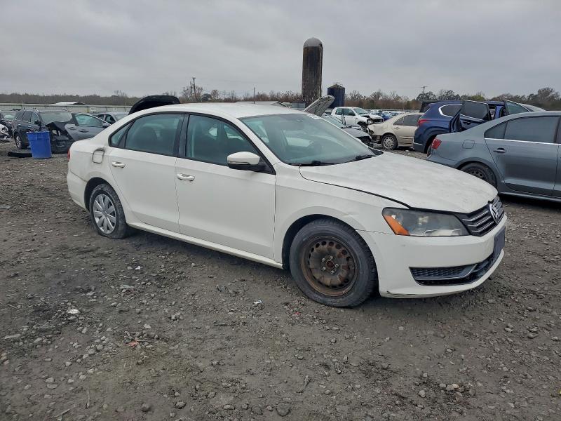 2013 Volkswagen Passat VIN 1VWAP7A30DC053140 COPART salvage auction — FRONT END, Al - Certificate Of Title, sold $375 on 2026-07-02 (photo 4)