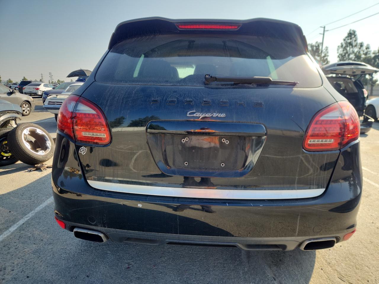 2011 Porsche Cayenne VIN WP1AA2A2XBLA07485 COPART salvage auction — Mechanical, CA - CERT OF TITLE-SALVAGED, sold $1,250 on 2026-06-30 (photo 6)