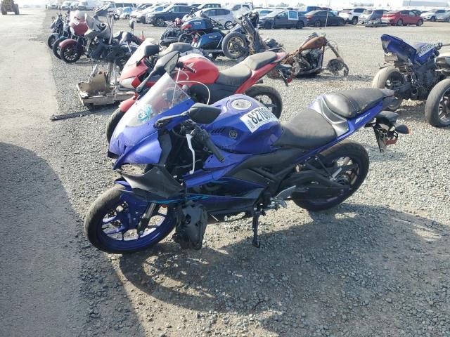 2024 Yamaha YZFR3 VIN MH3RH18Y6RK014374 COPART salvage auction — Front End, Salvage Title, sold $975 on 2025-12-11 (photo 3)