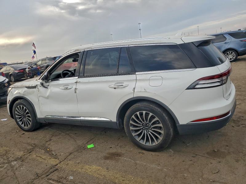2023 Lincoln Aviator VIN 5LM5J7WC1PGL02064 COPART salvage auction — ROLLOVER, AL - CERT OF TITLE-SALVAGE TITLE, sold $3,900 on 2026-07-02 (photo 2)