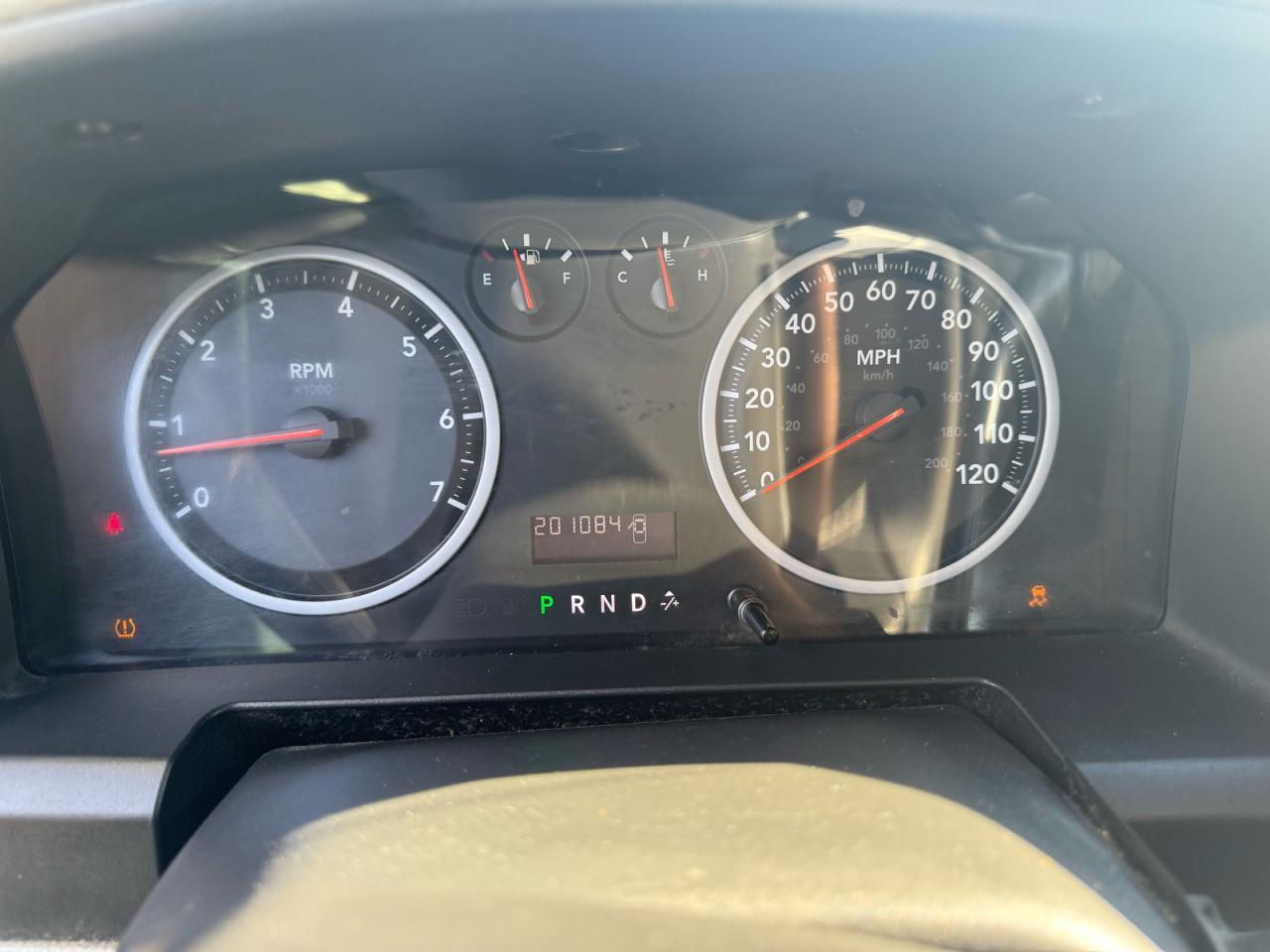 2012 Dodge Ram VIN 1C6RD6FT3CS139068 COPART salvage auction — Minor Dent/Scratches, TX - CERTIFICATE OF TITLE (P), sold $10,600 on 2025-12-03 (photo 8)