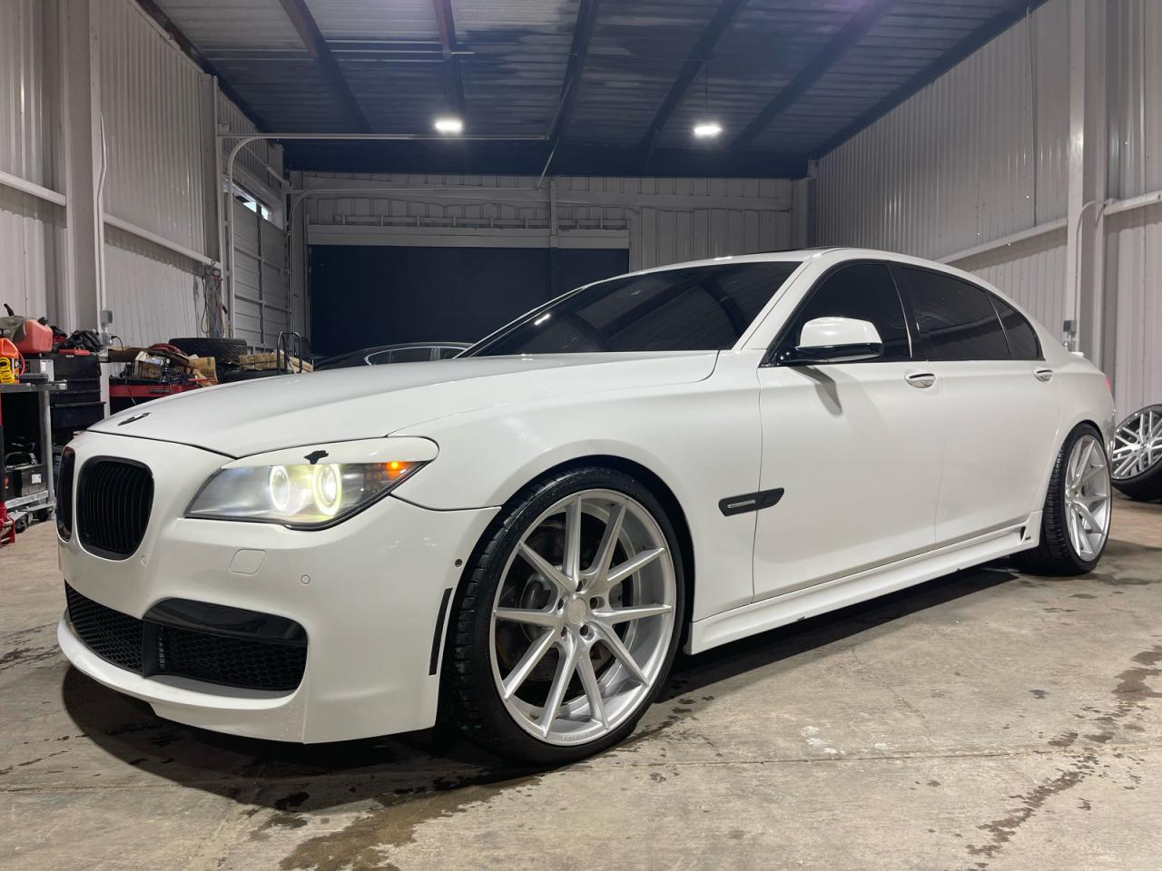 2010 BMW 7er VIN WBAKB8C58ACY64395 COPART salvage auction — Normal Wear, CA - SALVAGE CERTIFICATE (P), sold $23,400 on 2025-11-25 (photo 2)