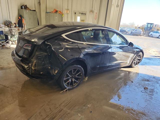2019 Tesla Model 3 VIN 5YJ3E1EB8KF432208 COPART salvage auction — REAR END, Wi - Junked Vehicle Bill Of Sale, sold $2,100 on 2026-07-11 (photo 3)