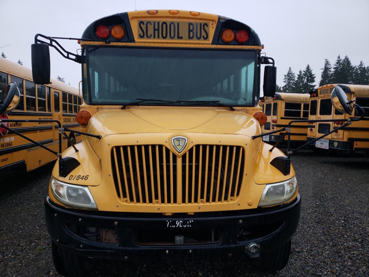 2009 Ic Corporation Ce Series School VIN 4DRBUSKN39B102097 COPART salvage auction — Minor Dent/Scratches, WA - VEHICLE CERT OF OWNERSHIP-TITL, sold $1,000 on 2026-07-08 (photo 9)