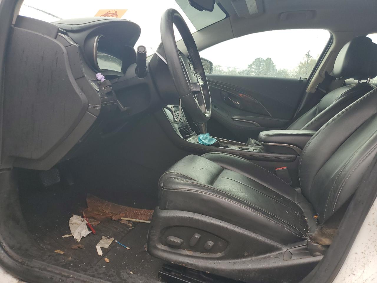 2014 Buick Lacrosse VIN 1G4GB5G32EF102437 COPART salvage auction — WATER/FLOOD, LA - CERT OF TITLE-SALVAGE FLOOD, sold $1,250 on 2025-02-13 (photo 7)