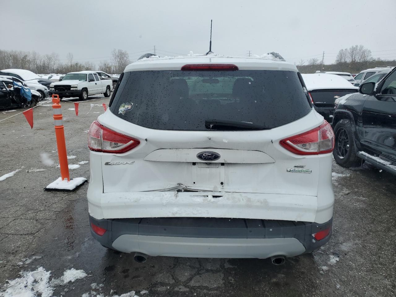 2014 Ford Escape VIN 1FMCU0GX7EUB96888 COPART salvage auction — REAR END, MO - CERTIFICATE OF TITLE, sold $2,500 on 2025-01-17 (photo 6)