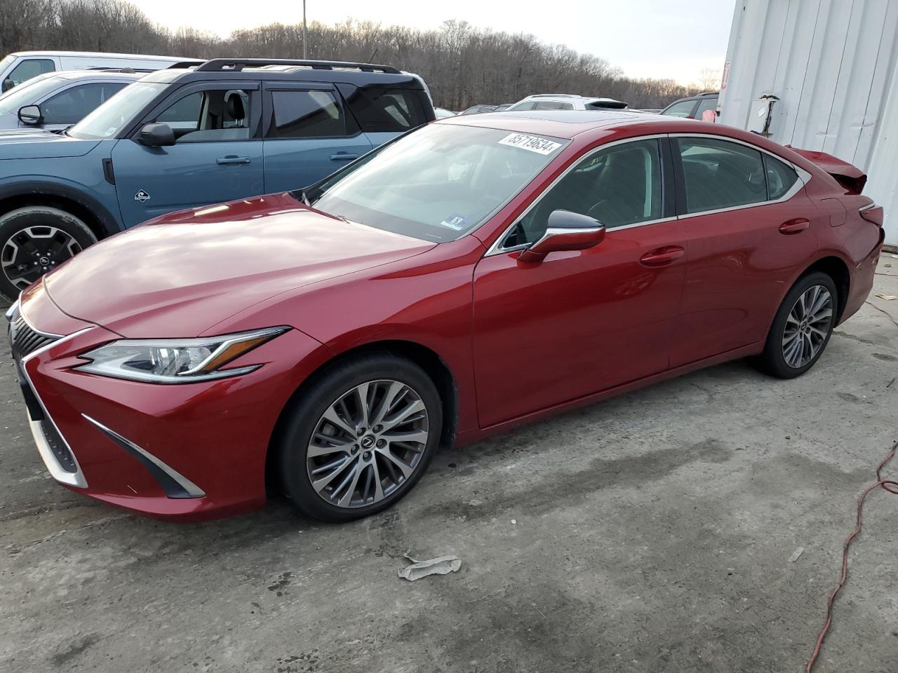 2019 LEXUS ES350 VIN 58ABZ1B1XKU024073 — COPART salvage auction photo