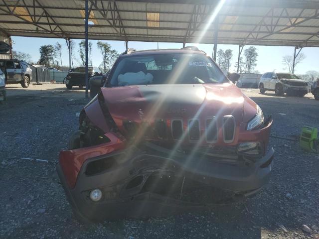 2017 Jeep Cherokee VIN 1C4PJMBS7HW647831 COPART salvage auction — FRONT END, Salvage Title, sold $825 on 2026-09-03 (photo 5)