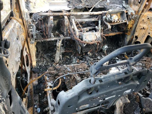 2017 Ford Escape VIN 1FMCU9G91HUA05217 COPART salvage auction — BURN, Mi - Cert Of Title-Salvage Vehicle, sold $10 on 2026-07-02 (photo 8)