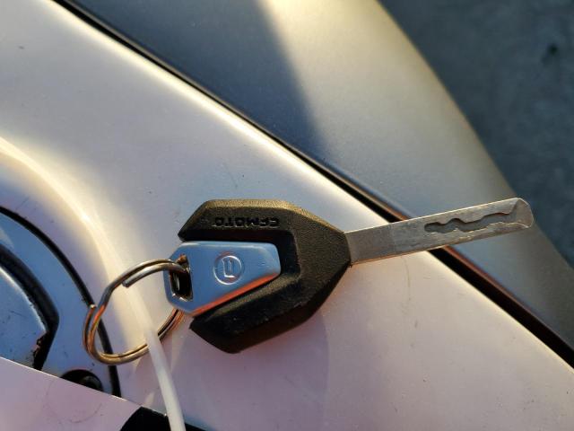 2022 Cfmoto VIN LCEPEVLD5N6001662 COPART salvage auction — SIDE, Ga - Derelict Bos/Parts Only, sold $425 on 2026-07-31 (photo 8)