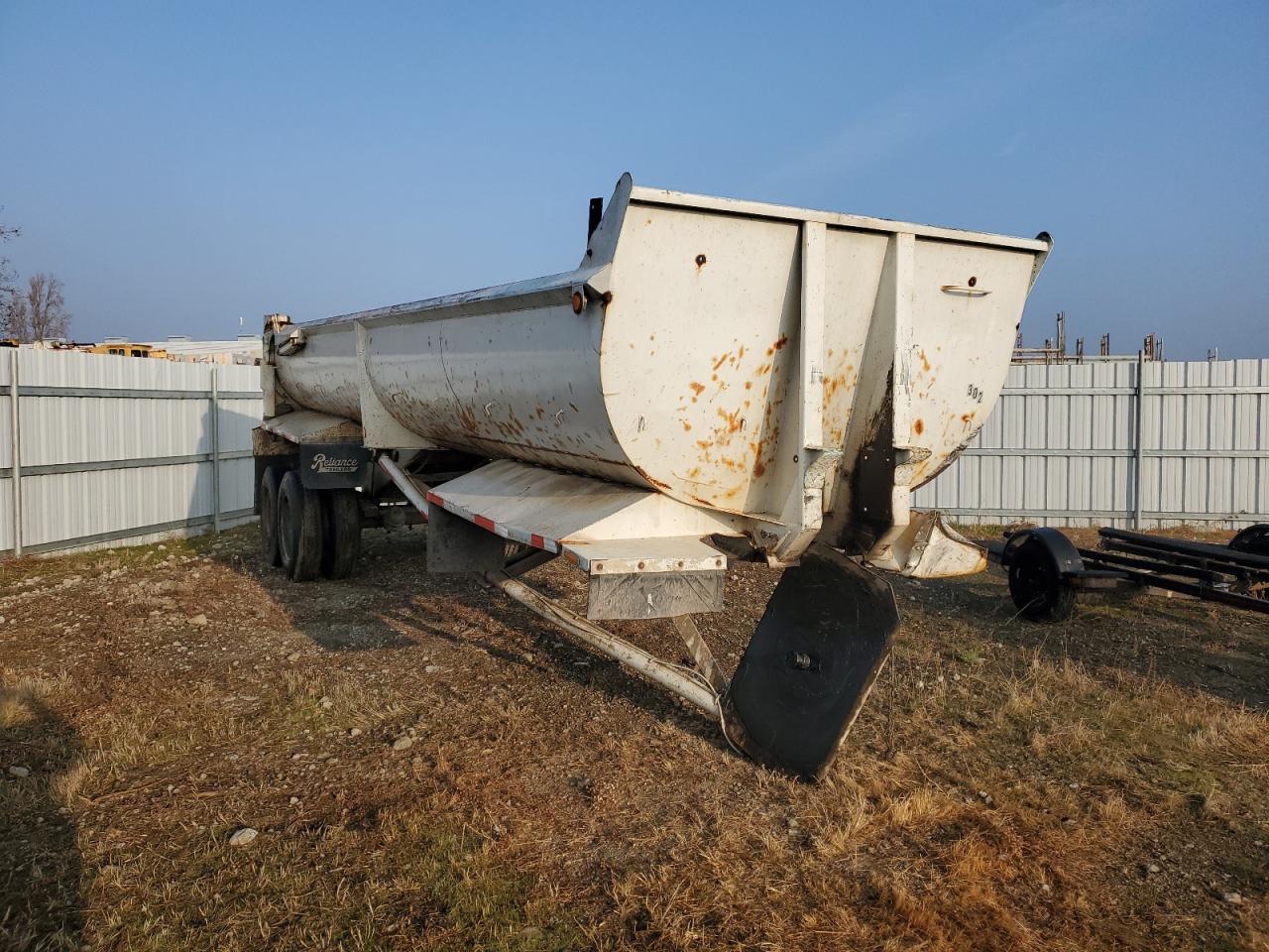 1992 Unknown Unknown VIN 1RESC6204NC921320 COPART salvage auction — Rollover, CA - NON-REPAIRABLE VEHICLE CERT, sold $825 on 2026-06-05 (photo 1)