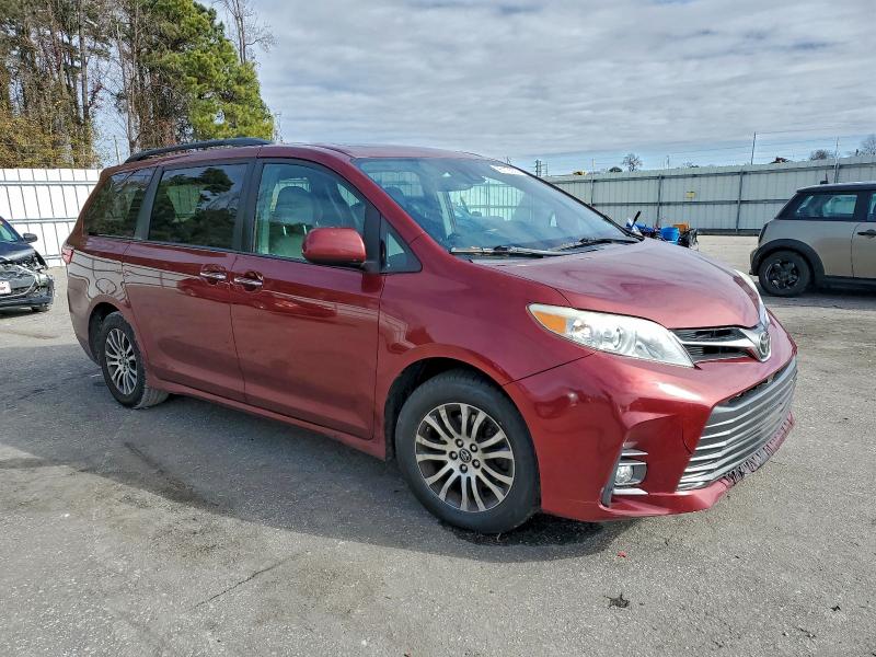 2018 Toyota Sienna VIN 5TDYZ3DC5JS916329 COPART salvage auction — REAR END, Va - Cert Of Title - Salvage, sold $4,500 on 2026-07-07 (photo 4)