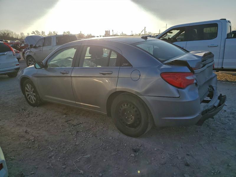 2013 Chrysler 200 VIN 1C3CCBBG7DN527489 COPART salvage auction — REAR END, MO - SALVAGE CERTIFICATE OF TITLE, sold $600 on 2026-09-08 (photo 2)