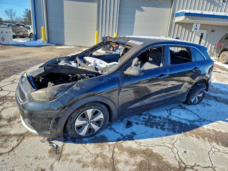 2017 Kia Niro VIN KNDCB3LC2H5049407 COPART salvage auction — BURN, WI - JUNKED VEHICLE BILL OF SALE, sold $300 on 2026-07-13 (photo 1)
