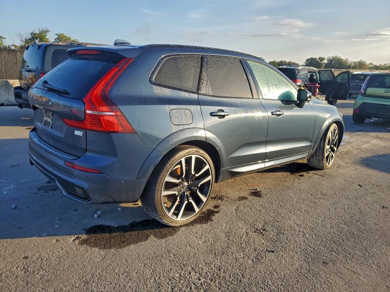 2024 Volvo Xc60 VIN YV4H60DM8R1914841 COPART salvage auction — MINOR DENT/SCRATCHES, Salvage Title, sold $19,300 on 2026-07-29 (photo 3)