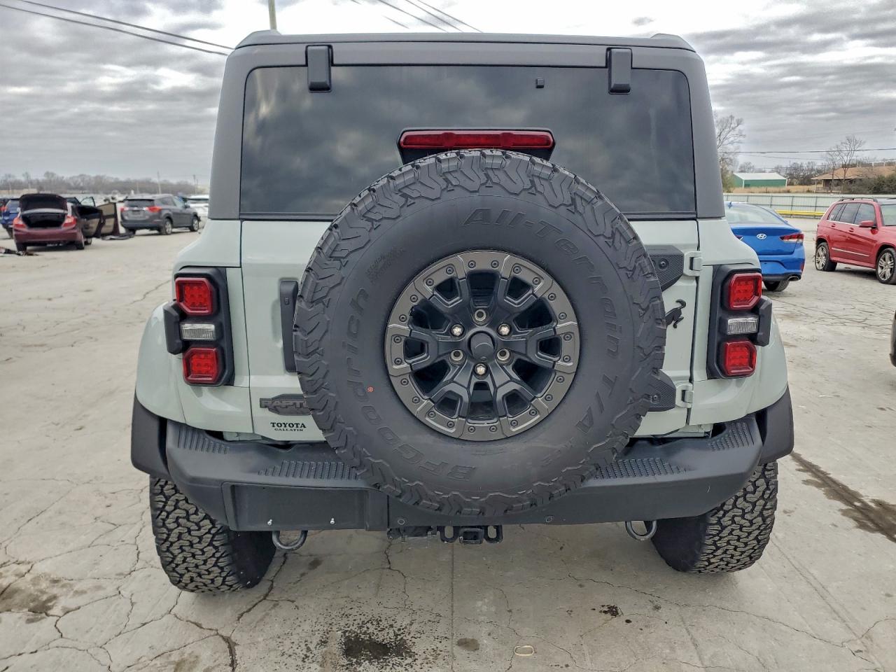 2024 Ford Bronco VIN 1FMEE0RR5RLA40266 COPART salvage auction — Minor Dent/Scratches, TN - SALVAGE CERTIFICATE, sold $55,500 on 2026-06-29 (photo 6)
