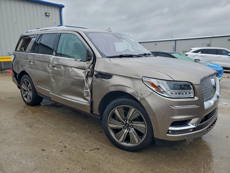 2018 Lincoln Navigator VIN 5LMJJ2LT9JEL07294 COPART salvage auction — SIDE, TX - SALVAGE VEHICLE TITLE, sold $6,200 on 2026-07-17 (photo 4)