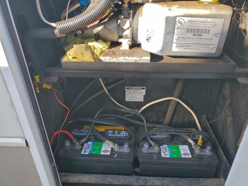 2009 Keystone Challenger VIN 4YDF30T299E750525 COPART salvage auction — FRONT END, FL - CERTIFICATE OF DESTRUCTION, sold $400 on 2026-09-14 (photo 7)