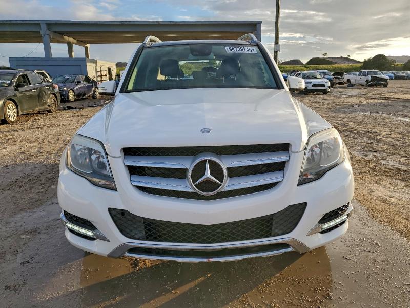 2015 Mercedes-benz Glk-klasse VIN WDCGG5HB6FG415718 COPART salvage auction — REAR END, Fl - Cert Of Title Slvg Rebuildable, sold $6,600 on 2026-07-02 (photo 5)