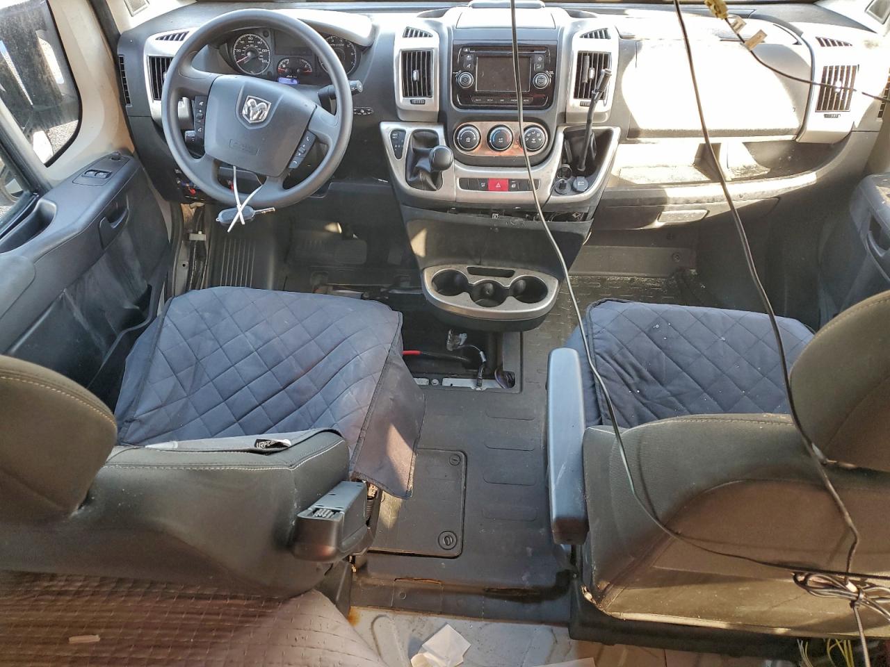 2016 Winnebago Trend VIN 3C7WRVLD3FE507280 COPART salvage auction — Water/Flood, FL - CERTIFICATE OF TITLE, sold $9,900 on 2026-01-06 (photo 8)