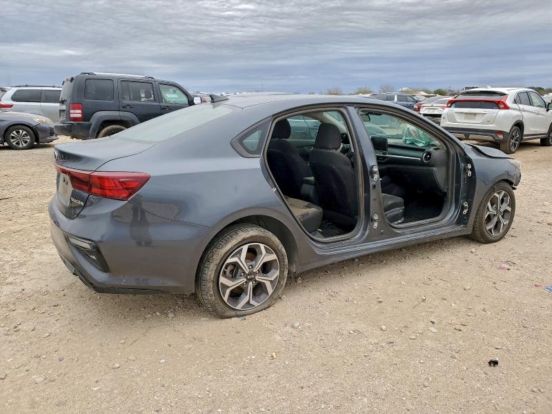 2021 Kia Forte VIN 3KPF24AD8ME364757 COPART salvage auction — FRONT END, Tx - Salvage Vehicle Title, sold $1,300 on 2026-07-02 (photo 3)